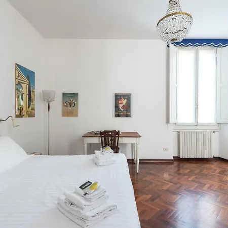 Leopolda Dream Beautiful Sleeps 5! Daire