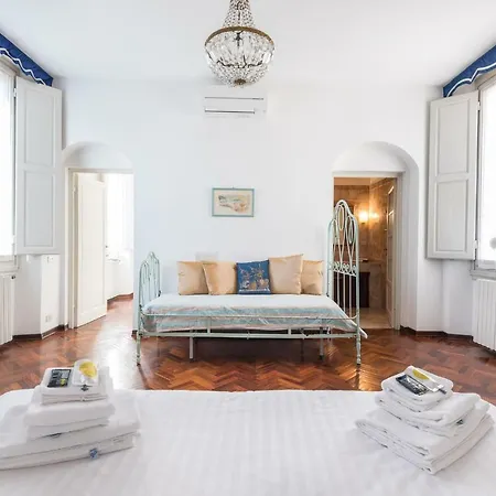 Appartamento Leopolda Dream Beautiful Sleeps 5! *